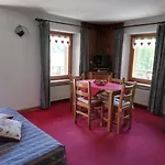 Lägenhetshotell Pavou Cogne