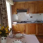 Lägenhetshotell Pavou 2*