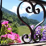 Pavou 2* Cogne