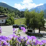 Lägenhetshotell Pavou Cogne