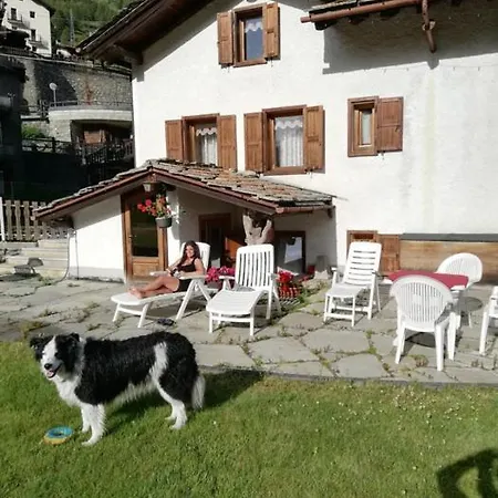 Pavou Apartahotel