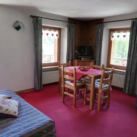 Apartahotel Pavou Cogne
