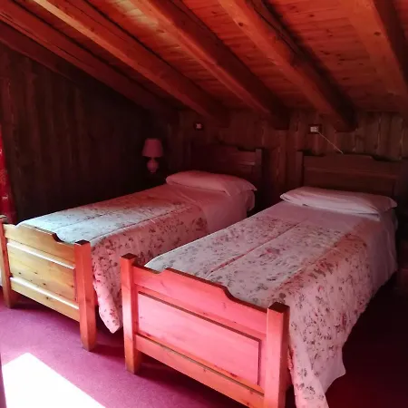 Pavou Aparthotel Cogne